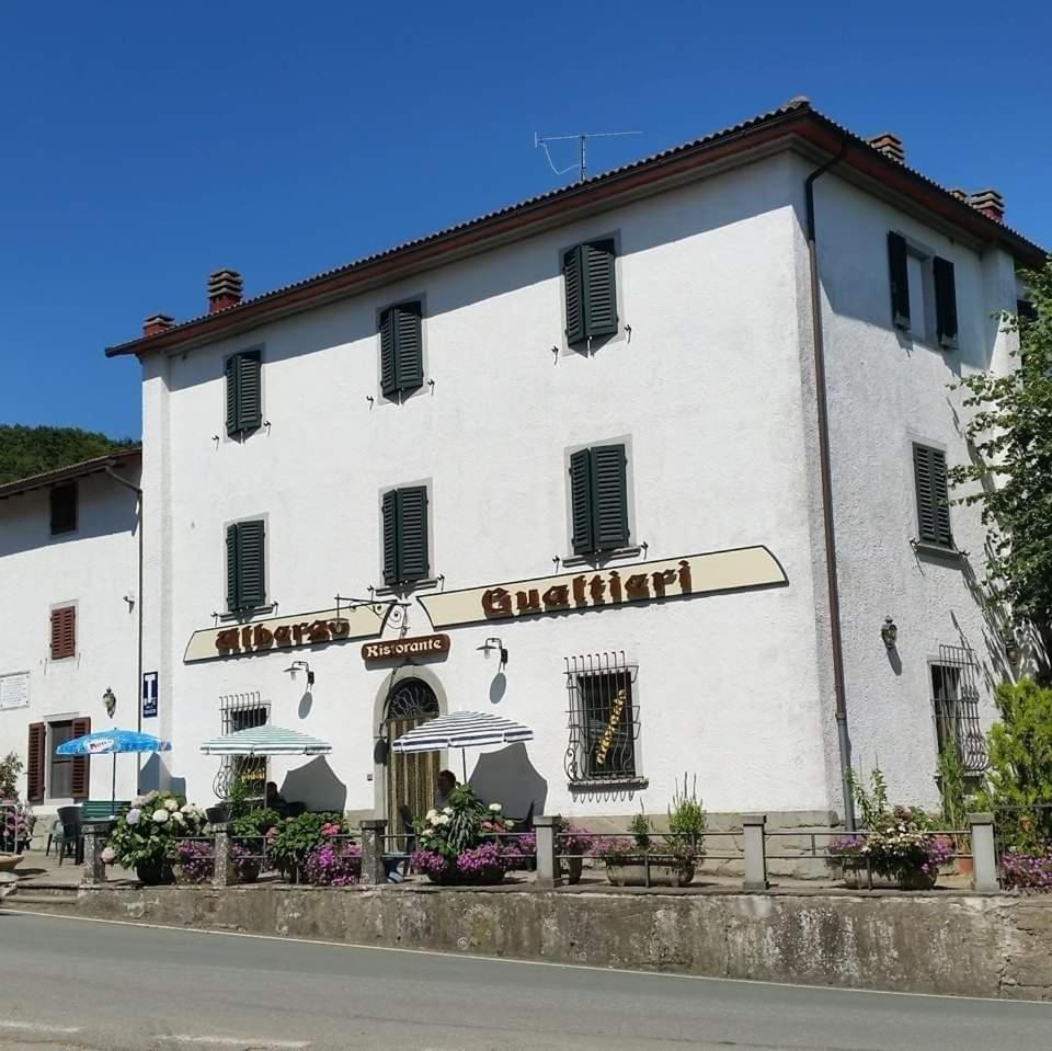 Albergo Ristorante Gualtieri Barberino di Mugello Exteriér fotografie