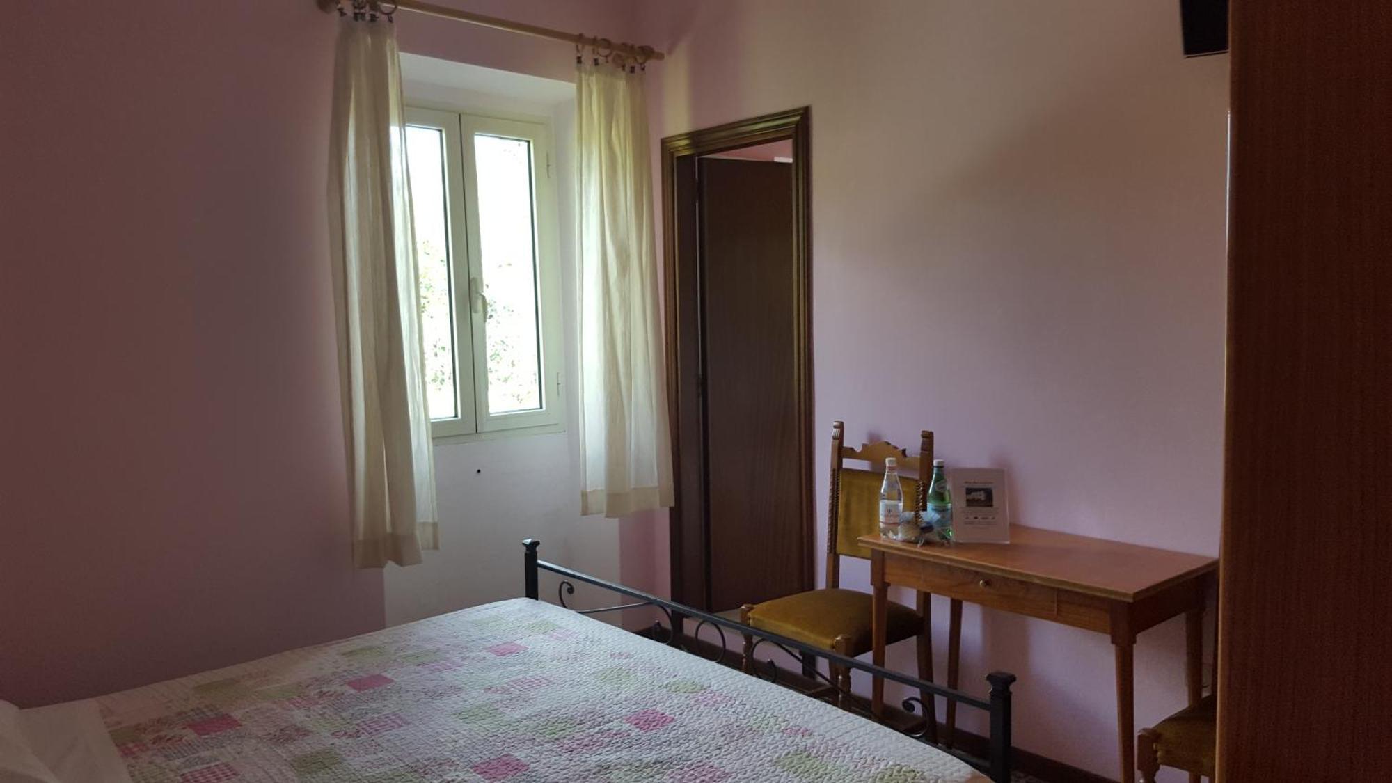 Albergo Ristorante Gualtieri Barberino di Mugello Pokoj fotografie