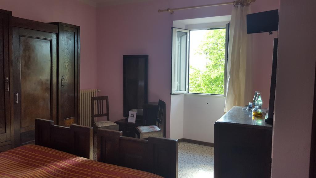 Albergo Ristorante Gualtieri Barberino di Mugello Pokoj fotografie